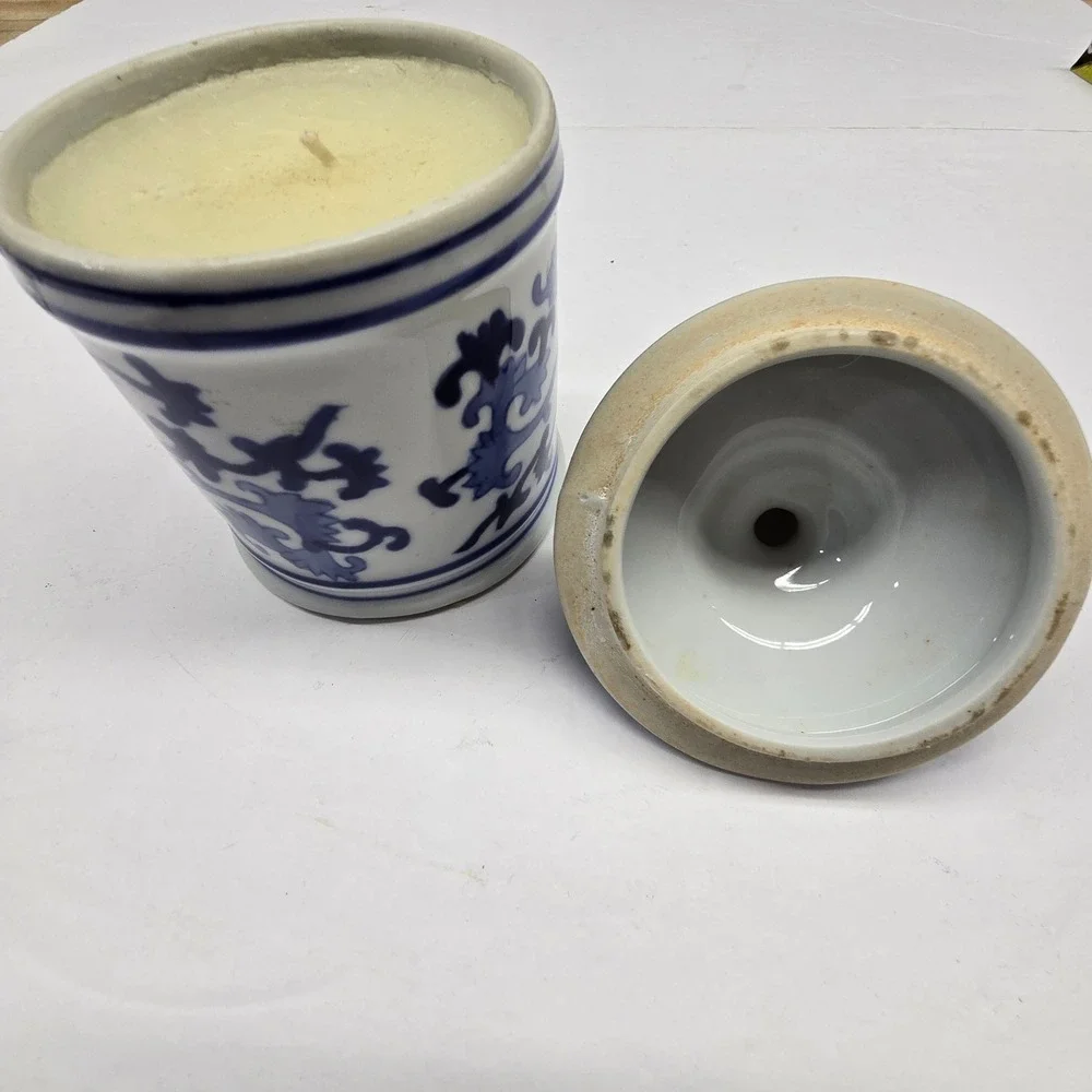 Vintage Ginger Jar Candle Blue White Chinoiserie Floral Ceramic Decor with Lid